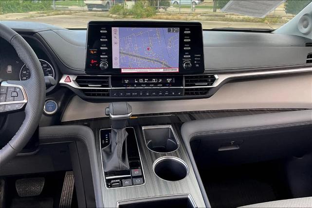 2024 toyota sienna limited