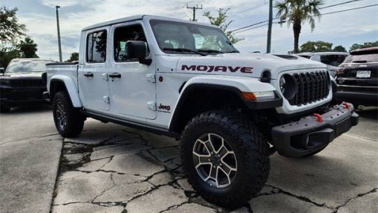 2024 Jeep Gladiator