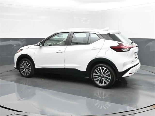 2022 nissan kicks sv