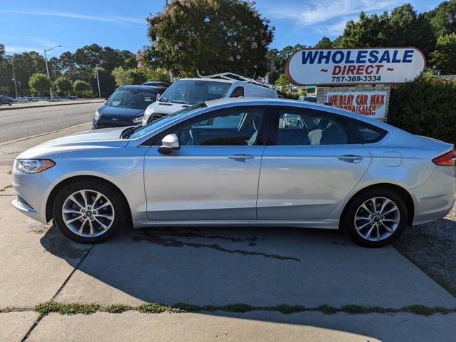 2017 ford fusion se