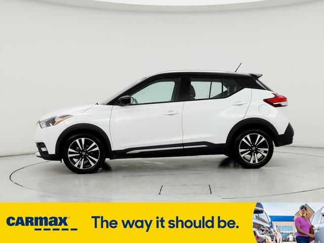 2018 nissan kicks sr