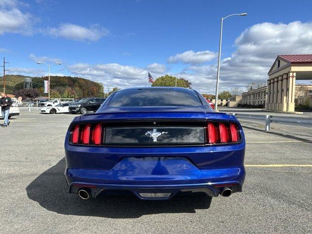 2016 ford mustang v6
