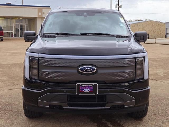 2023 ford f-150 lightning xlt