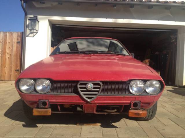 1976 alfa romeo alfetta gt