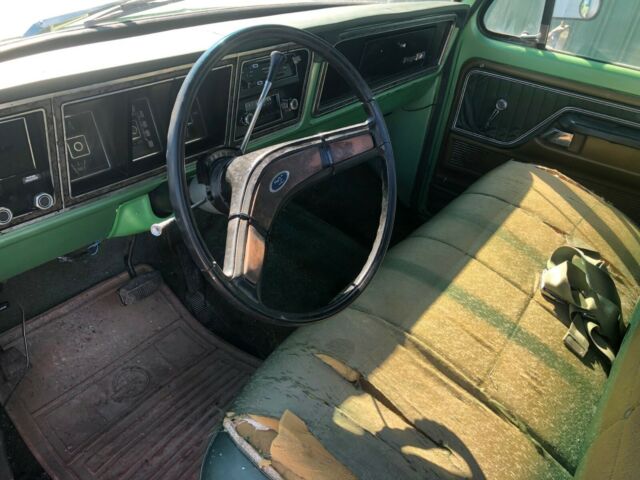 1973 ford f100 ranger xlt/ montana truck