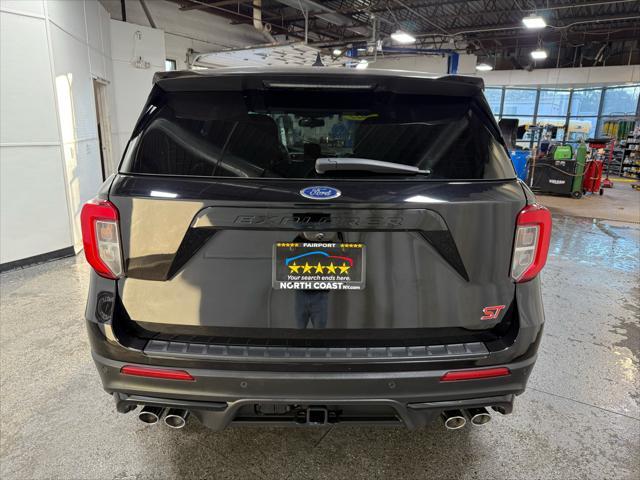 2022 ford explorer st