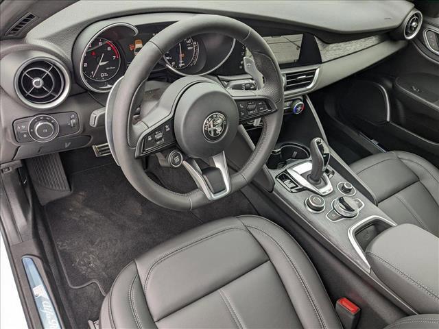 2023 alfa romeo giulia t mulliner