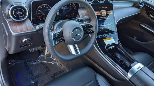 2025 Mercedes-Benz GLC
