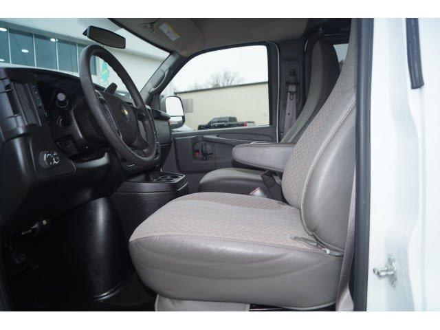 used 2013 chevrolet express 3500 lt extended passenger vicksburg, ms 39180 for sale in vicksburg, mississippi