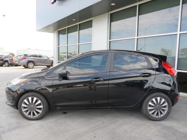 2016 ford fiesta s hatchback 4d