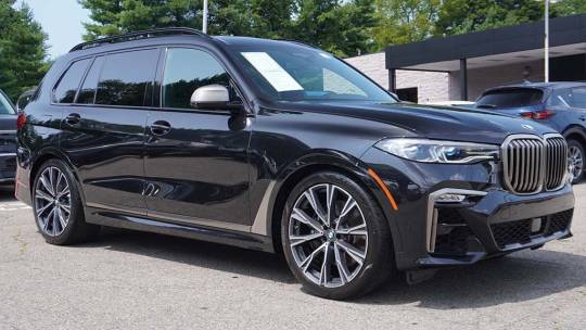 2021 BMW X7