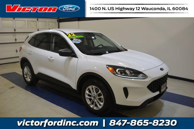 2022 ford escape se