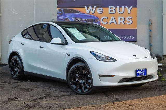 2023 tesla model y long range