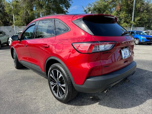 2022 ford escape sel