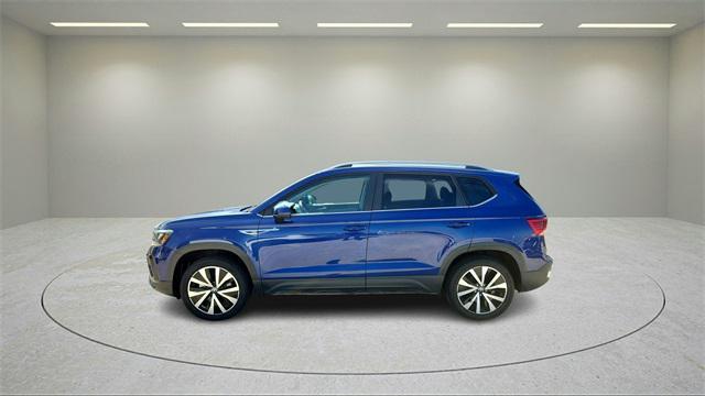 2024 volkswagen taos 1.5t se
