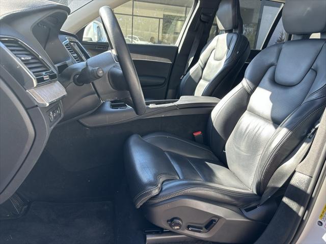 2022 volvo xc90 recharge plug-in hybrid t8 inscription 7 passenger