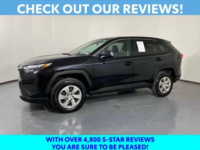 2023 toyota rav4 le