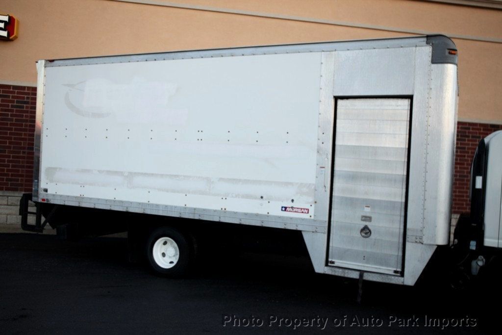 2015 isuzu npr hd dsl crew 176" wb white cab ibt pwl