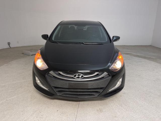 2013 hyundai elantra gt base