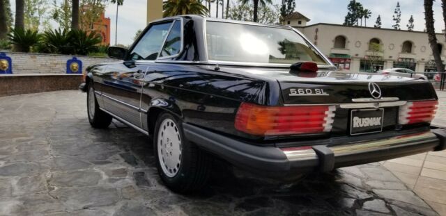 excellent condition 1987 mercedes 560sl