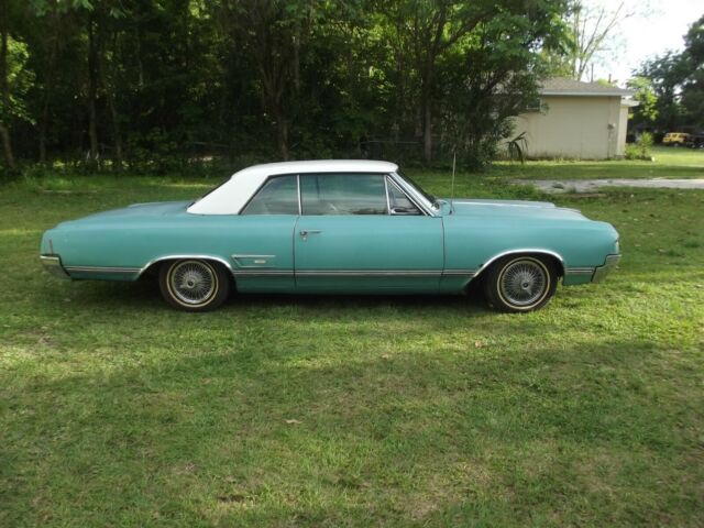 real deal numbers matching 1965 442 survivor 400 v-8 auto