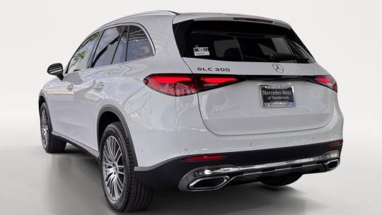 2025 Mercedes-Benz GLC