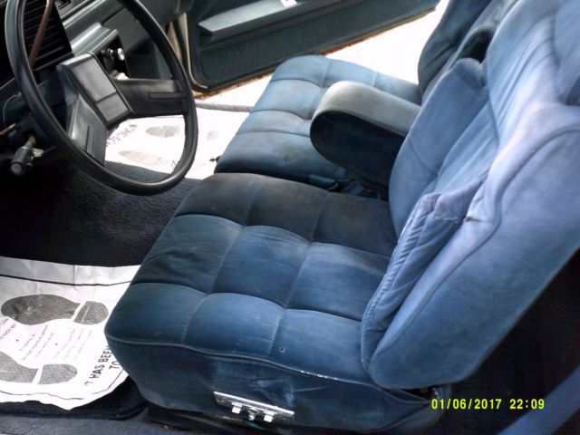 all original 87 monte carlo ls "barn" find-104k loaded 305-4bbl no reserve!