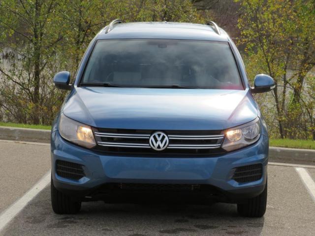 2017 volkswagen tiguan 2.0t s