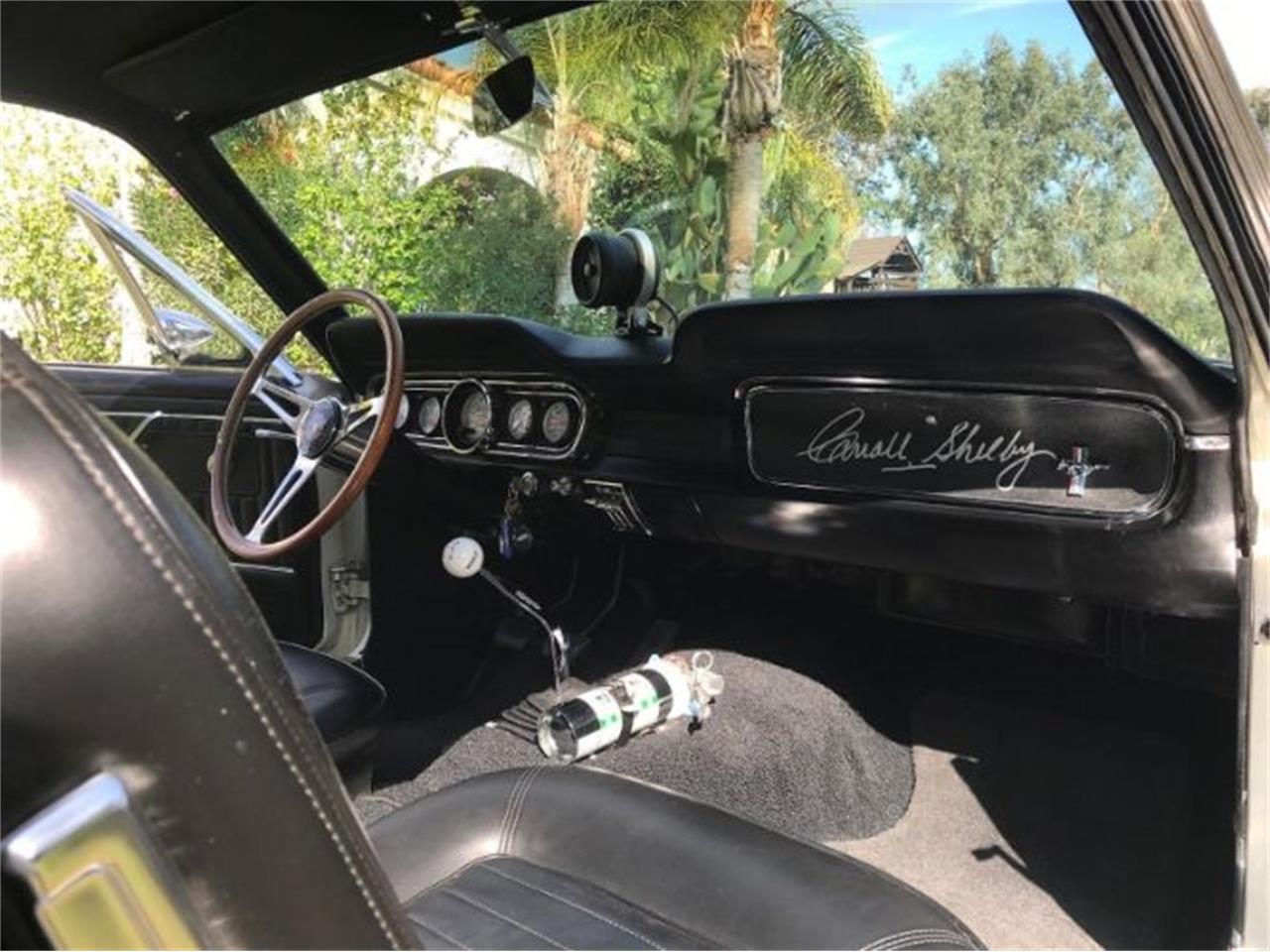 1965 ford mustang