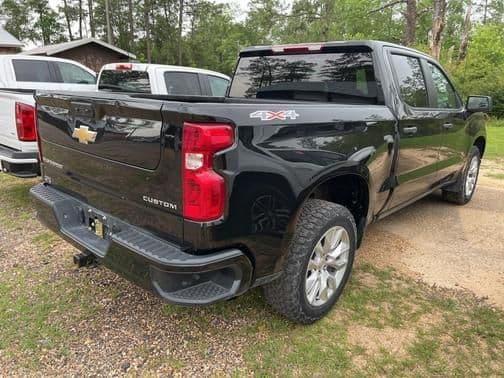 2022 chevrolet silverado 1500 custom 4x4 crew cab 5.75 ft. box 147.4 in. wb in whites crossing, mississippi