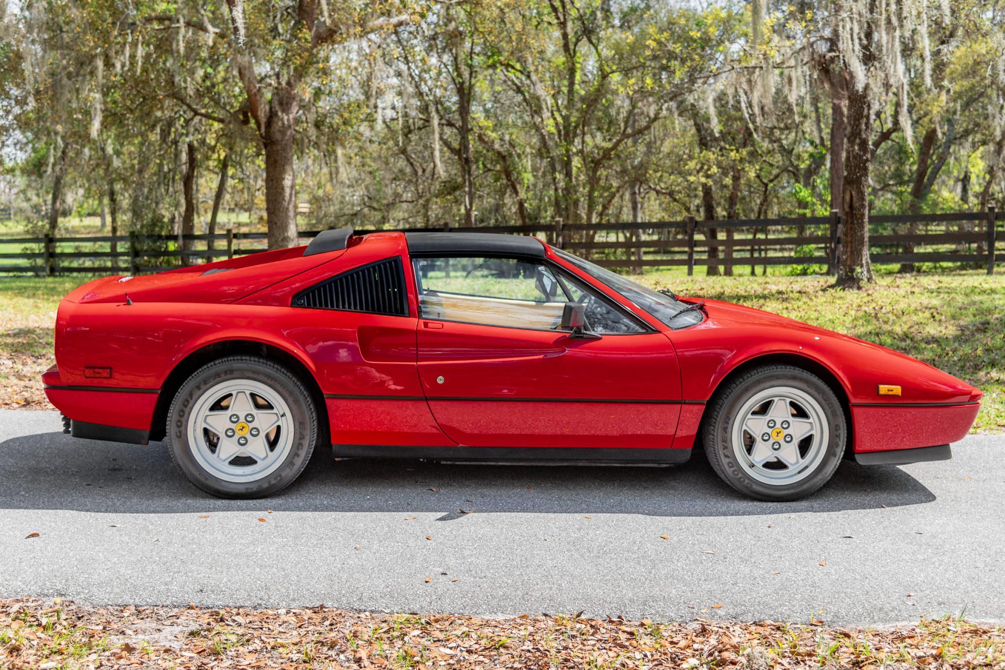 1987 ferrari 328 gts