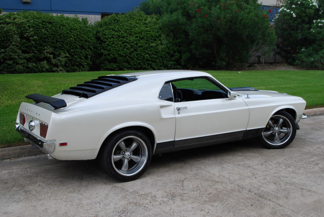 1969 ford mustang restomod fastback