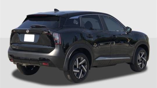 2025 Nissan Kicks