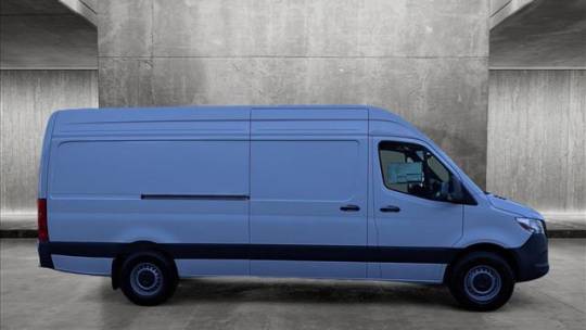 2025 Mercedes-Benz Sprinter