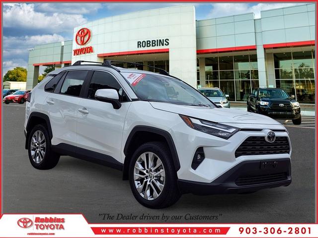2023 toyota rav4 xle premium