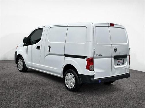 2015 nissan nv200 in saint louis, missouri