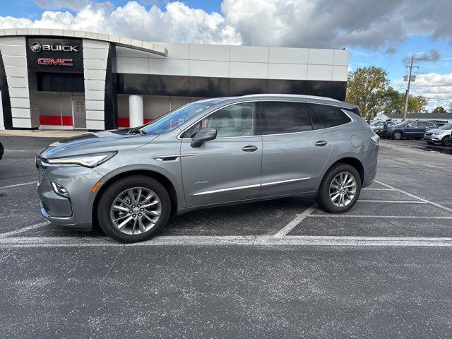 2023 buick enclave avenir awd