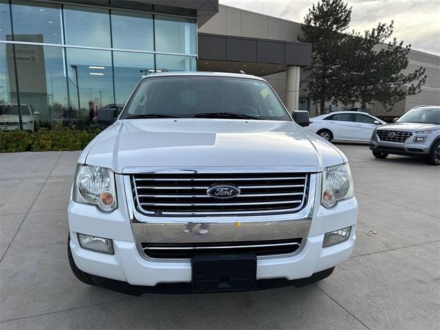 2010 ford explorer xlt
