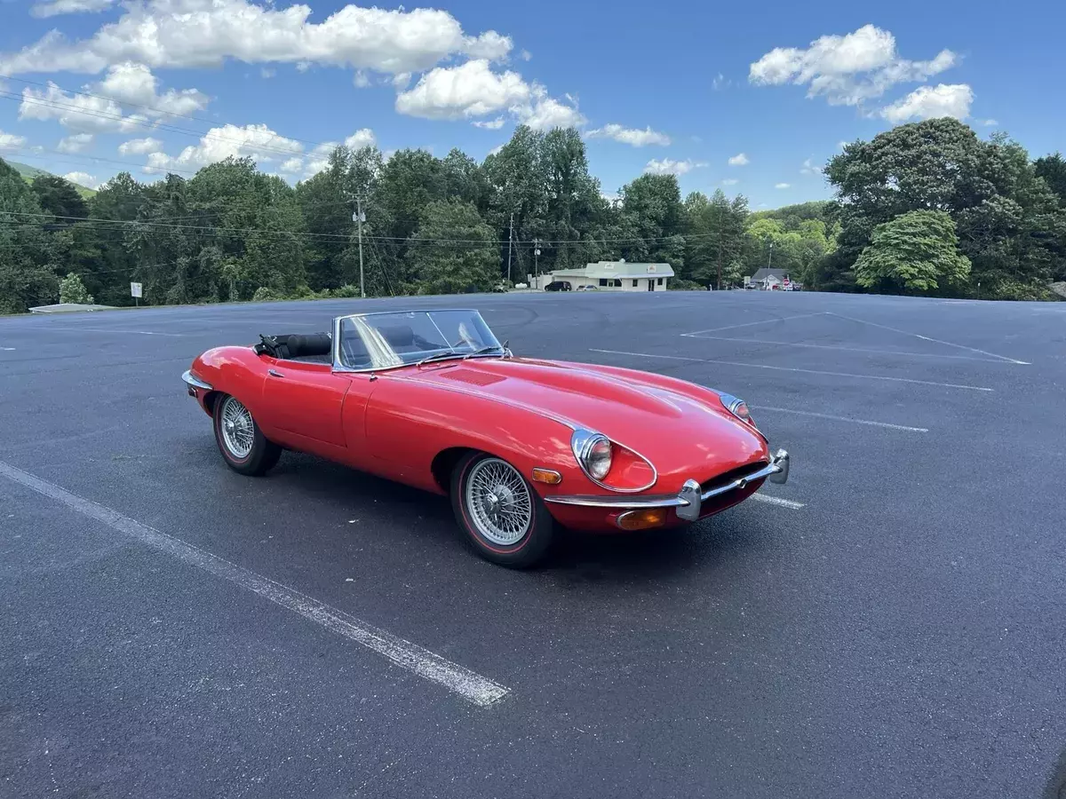 1969 jaguar e-type xk-e convertible red roadster