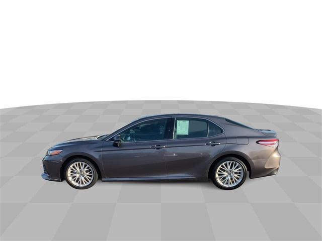 2018 toyota camry l