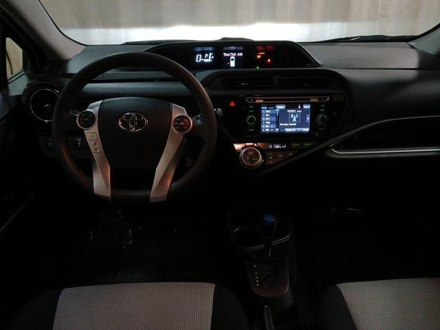 2017 toyota prius c three