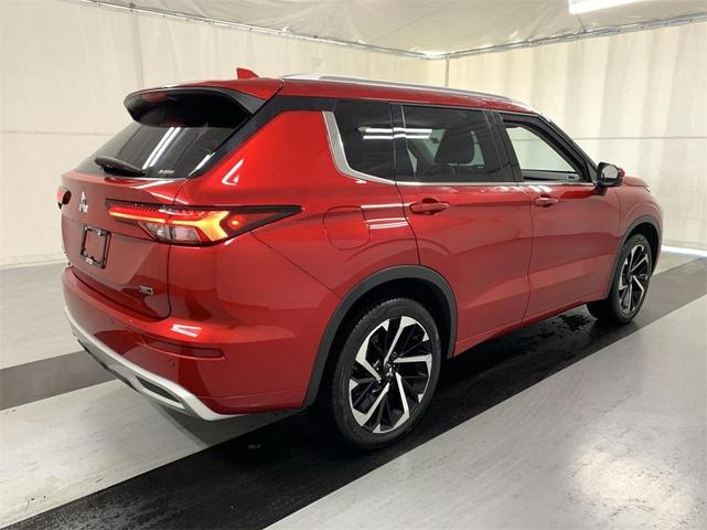2022 mitsubishi outlander sel