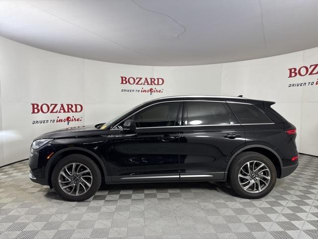 2022 lincoln corsair standard