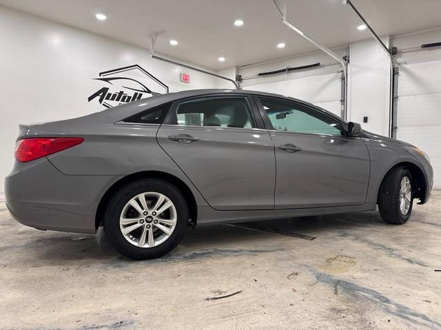 2011 hyundai sonata gls