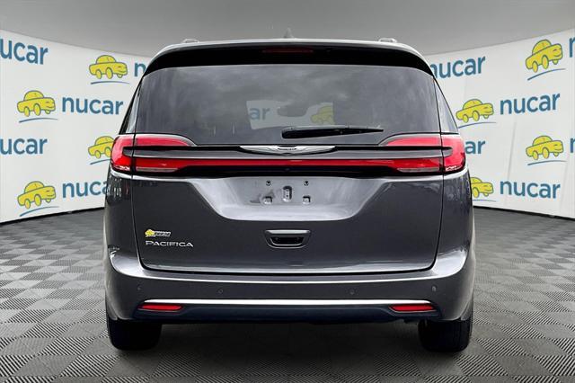 2022 chrysler pacifica touring l