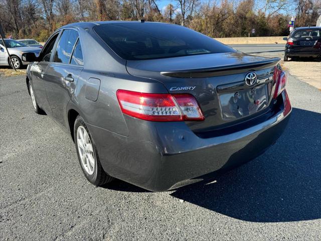 2011 toyota camry le