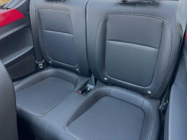 2019 volkswagen beetle 2.0t s