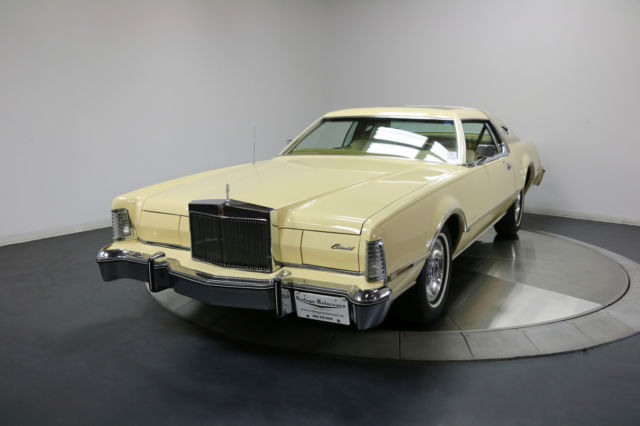 460 v8 - 100% original - fully loaded luxury - just over 65k miles - mark iv