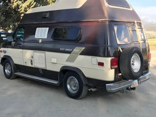 original paint & decals/roomy/fully equipped/ ready to go! 1988 1989 1990