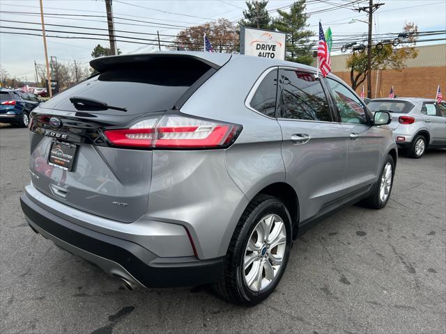 2022 ford edge titanium